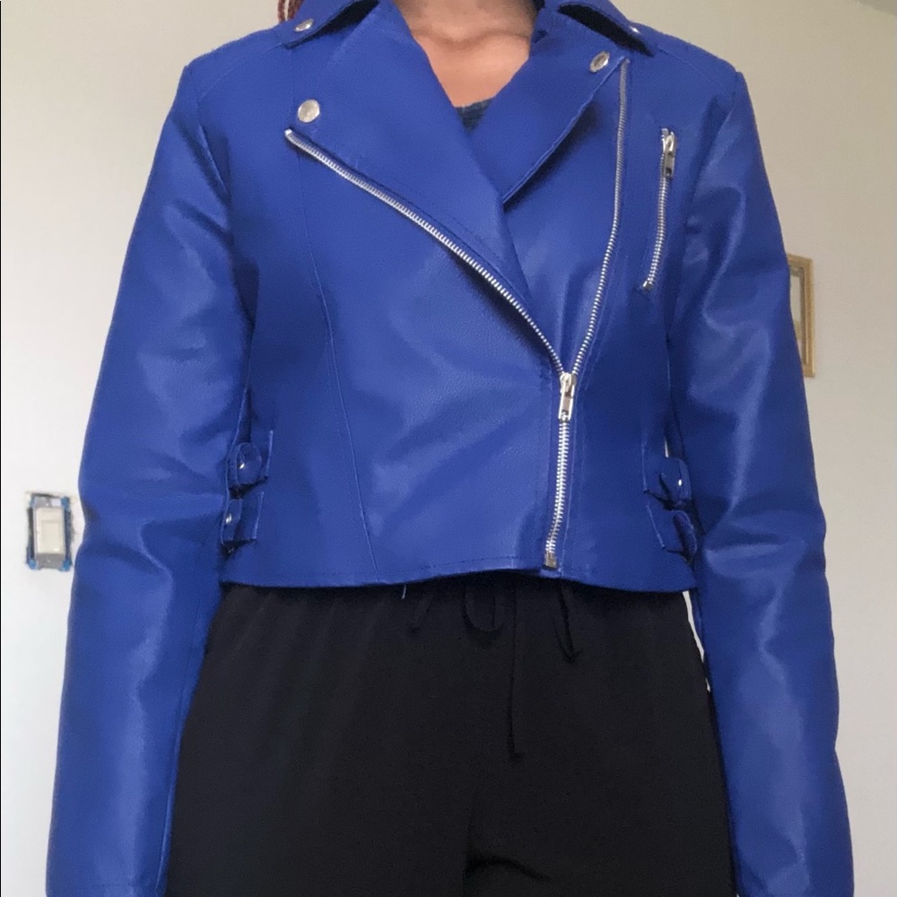 BONGO cropped blue leather jacket